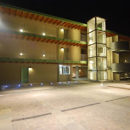 Residence & Suites Solaf Bonate di Sopra 外观 照片